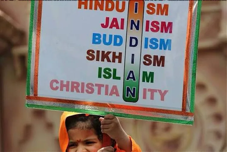 A Hindu soldier and a Muslim poet